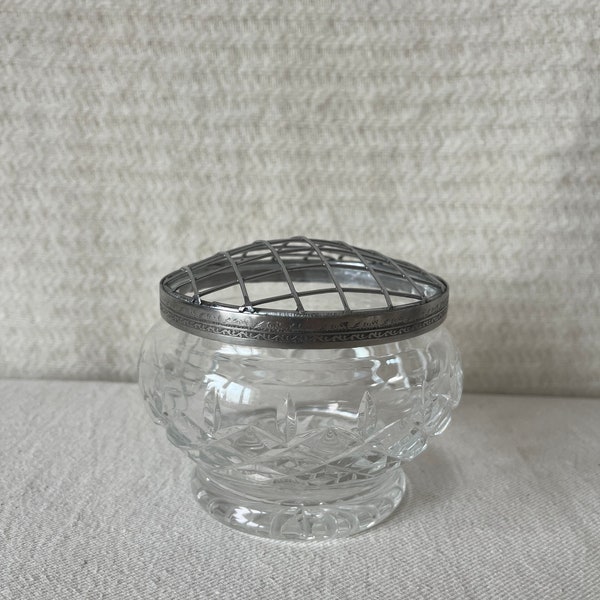 Vintage cut glass Rose bowl with a silver metal mesh lid/ rose bud bowl/ flower arrangement creative activity vase/ florist DIY/Circa 1970s