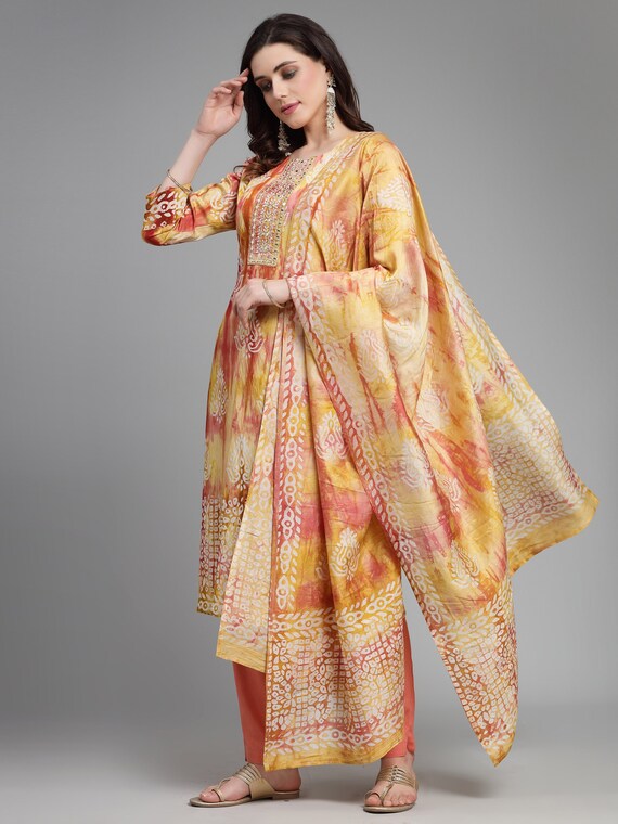 Hot Pink Chanderi Silk Embroidered Silk kurta set – Indi Ethnics