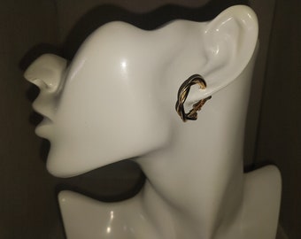 Twisted Gold Hoop Earrings