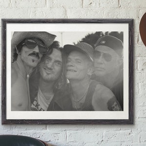 Red Hot Chilli Peppers Print | Free Shipping | Music Print | Poster | A6 A5 A4 A3 A2 A1 A0 6x4 5x7 10x8 | Custom Size Available