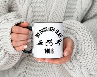 Taza para hija de triatlón, regalo para triatleta, taza de triatlón, regalo para triatleta, regalo para nadador, taza para ciclista