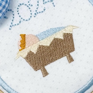 クリスマスの飼い葉桶の刺繍デザイン、ミニフィルのベビージーザスデザイン、クリスマスの飼い葉桶のミニ刺繍、キリスト教の休日の機械刺繍ファイル