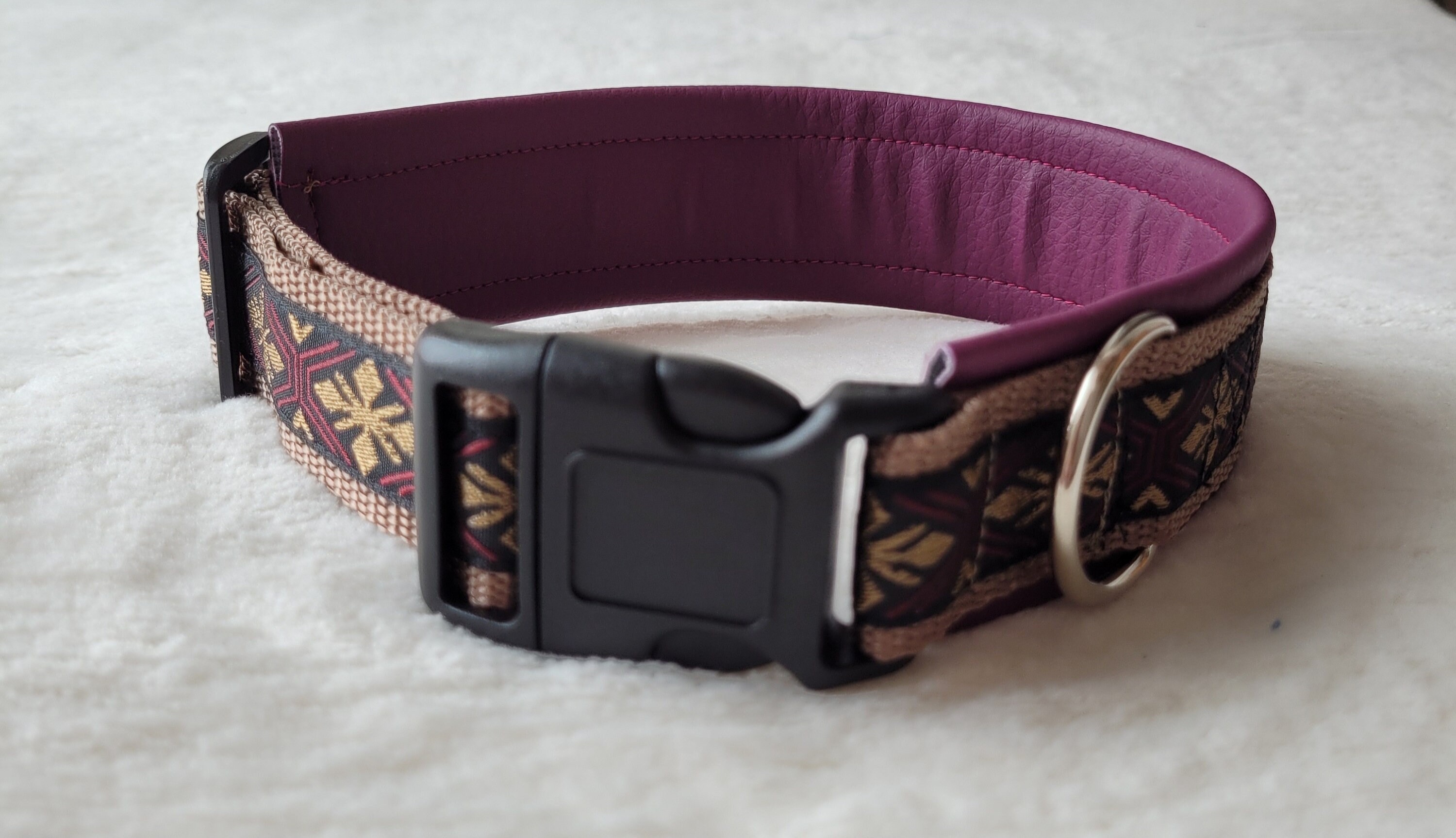 Hundehalsband Schwarz/bordeaux, 24–34 Cm, 25 Mm Breit – Mit Klickschnellverschluss & Stufenloser Verstellung