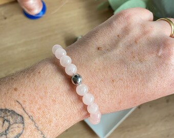 Bracelet avec perles de quartz rose naturel | Coupe élastique | Bracelet en pierre semi-précieuse | Cristaux de guérison | Pierre d'Amour