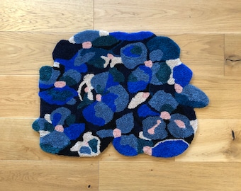 Flower rug 70 cm x 50 cm