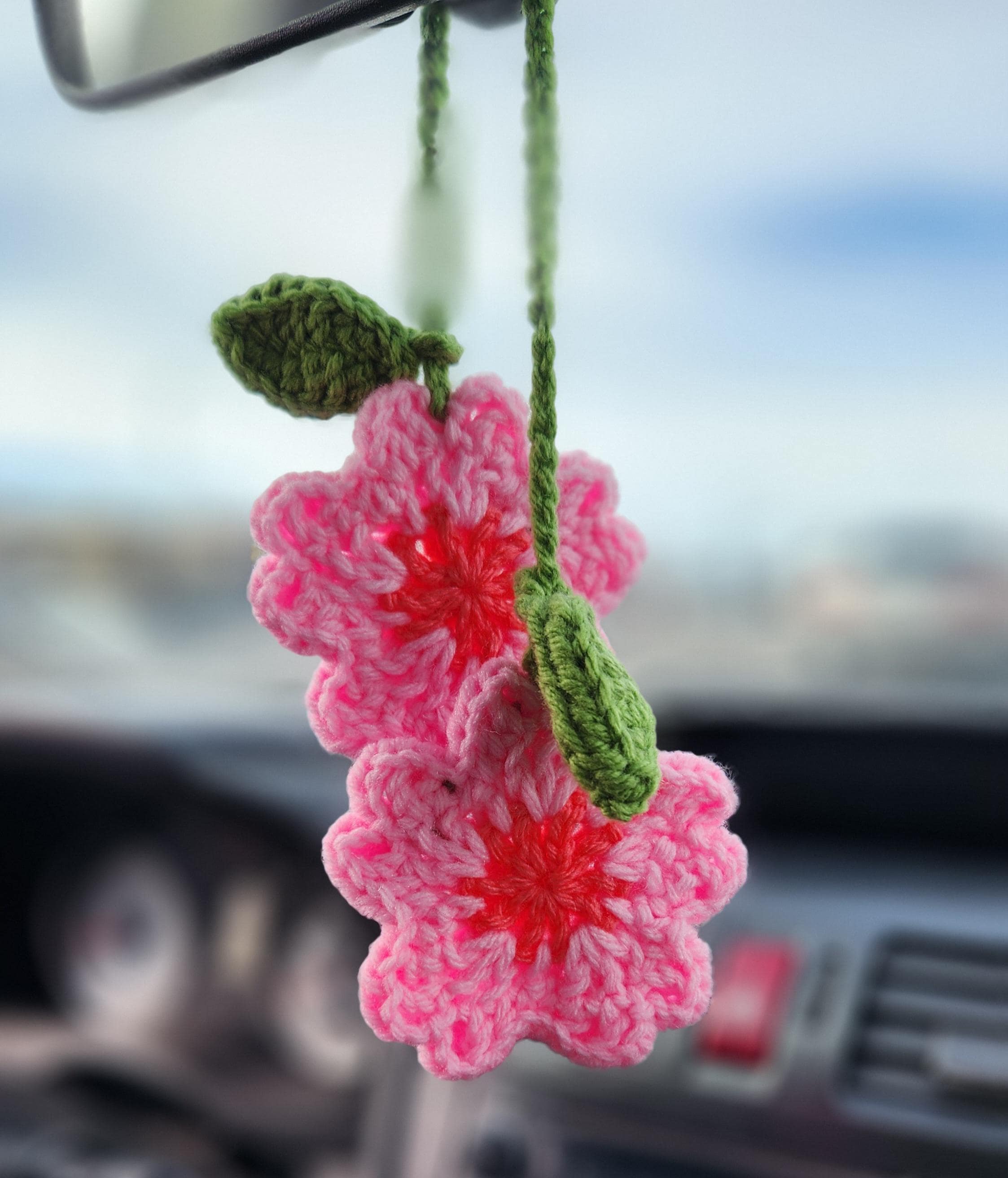 アクセサリー cheri_chanman Crochet Sakura Car Hanger, Spring Car Charm, Crochet Flower Car