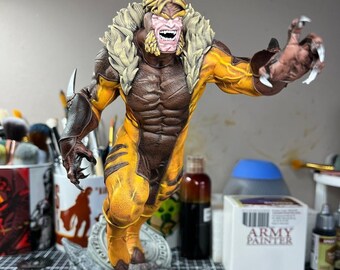 Sabretooth - X-Men - 1:10 Scale - (231mm) - Hand Painted Sculpture (FAN ART)
