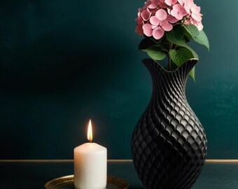 Le vase Lange, décoration d'intérieur moderne et unique pour des fleurs fraîchement coupées et conservées