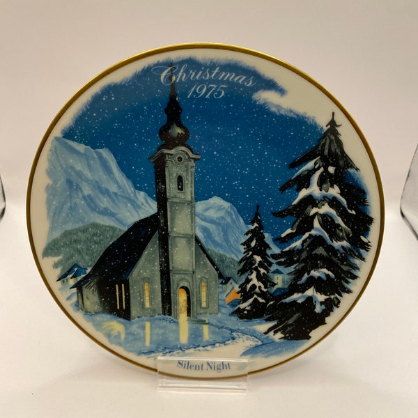 1975 Danbury Mint "Silent Night" Christmas Collector's Plate