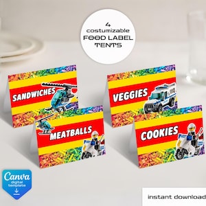 Peut inclure: Quatre étiquettes alimentaires personnalisables avec les mots "Sandwiches", "Veggies", "Meatballs" et "Cookies". Chaque étiquette présente un design coloré sur le thème des Lego avec un véhicule ou une figurine jouet. Les étiquettes sont sur une surface blanche.