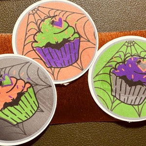 Autocollants Spook-n-sniff pour cupcake d'anniversaire