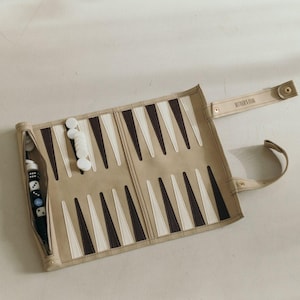 Travel Backgammon