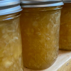Homemade apple jam