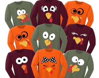 Peut inclure: Ensemble de neuf chemises à manches longues avec différents motifs de dindes. Les chemises sont de différentes couleurs, notamment orange, vert et marron. Chaque chemise a un visage de dinde unique avec différentes expressions, y compris des yeux, des becs et des barbillons.