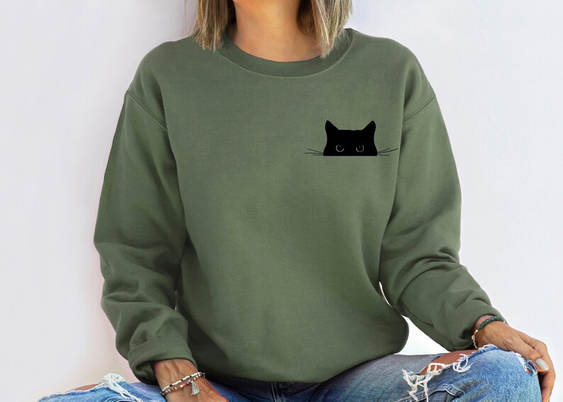 Cat Sweatshirt,Cute Cat Sweatshirt,Black Cat Shirt,Cat Peeking Sweatshirt,Womens Funny Sweatshirt,Gift for Cats Lover,Cat Mom Sweatshirt bild 4