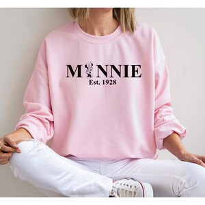 Retro Mickey Mouse Sweatshirt,Vintage Mickey Sweatshirt,Magic Kingdom,Disneyland Mickey Sweatshirt,Minnie Sweatshirt,Disney Vacation Shirt immagine 6