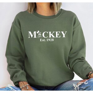 Retro Mickey Mouse Sweatshirt,Vintage Mickey Sweatshirt,Magic Kingdom,Disneyland Mickey Sweatshirt,Minnie Sweatshirt,Disney Vacation Shirt immagine 7