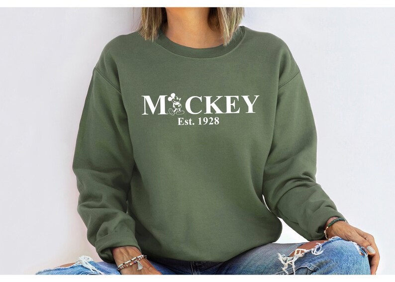 Retro Mickey Mouse Sweatshirt,Vintage Mickey Sweatshirt,Magic Kingdom,Disneyland Mickey Sweatshirt,Minnie Sweatshirt,Disney Vacation Shirt immagine 7
