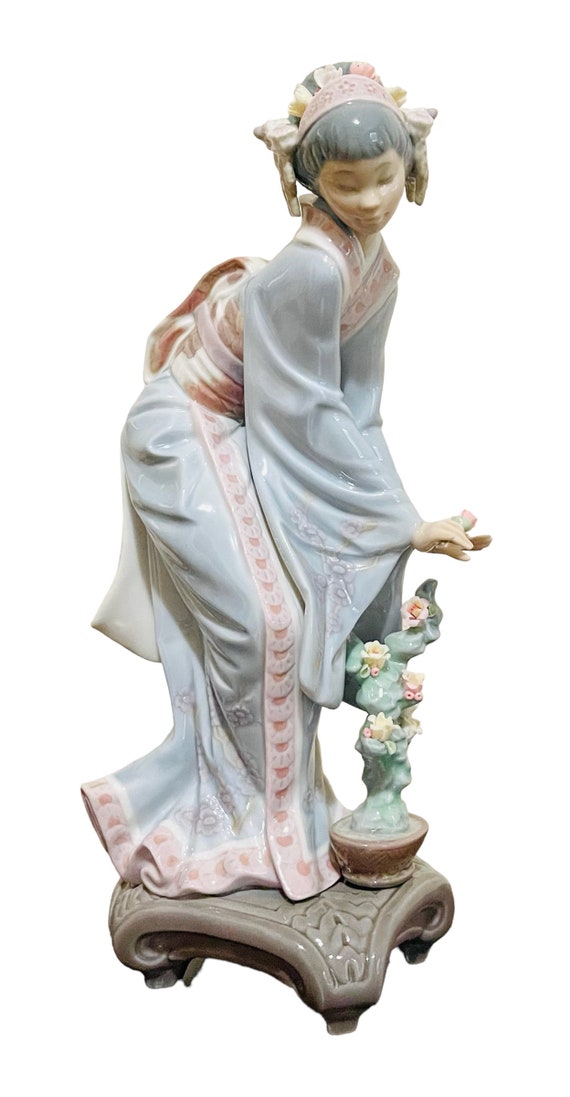 Lladro Mayumi Figurine #01001449, Daisa 1984 - Etsy