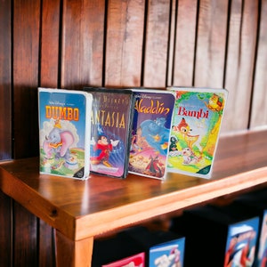 Disney's RARE Black Diamond Edition Collector VHS Tapes (Dumbo, Fantasia, Aladdin, Bambi)