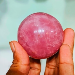 Rose Quartz Crystal Sphere – Natural Pink Rose quartz ball Love &  Healing Crystal | Gentle Heart Chakra Stone for Self-Love  Calm Energ