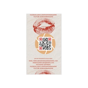 Könnte beinhalten: Eine vertikale Karte mit einem Lippenstift-Kussabdruck oben und unten. Die Karte hat einen QR-Code in der Mitte, umgeben von einem orangefarbenen Kreis. Der Text enthält Social-Media-Handles und eine Dankesbotschaft.