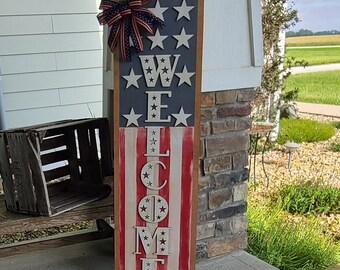 Appoggiaporta di benvenuto patriottico, decorazione rustica per portico anteriore in stile fattoria, cartello di benvenuto a stelle e strisce, regalo di inaugurazione della casa, decorazione per portico, in legno