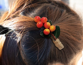 Artificial Holly Berries Christmas Hair Clip, Red Berries, and Orange Berries, Berries Green Leaf Hair Xmas Bell Hair Accessories