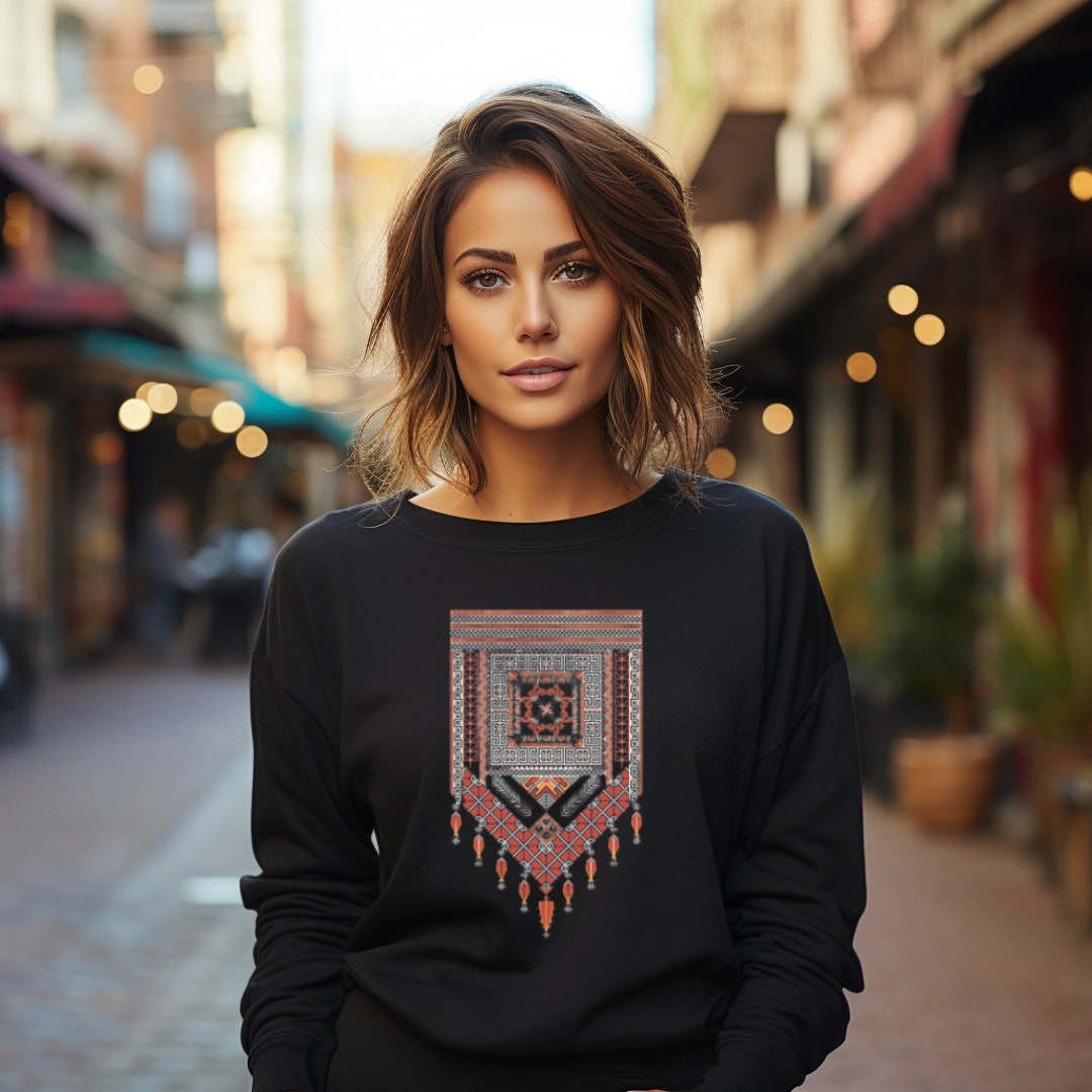 Black Palestine T-Shirt – Handmade Palestinian Tatreez Embroidery