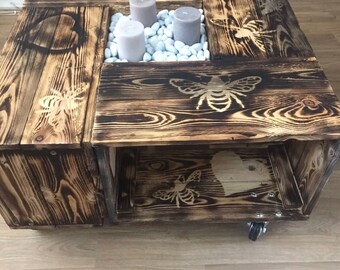 Mesa de centro hecha a mano Manchester bee