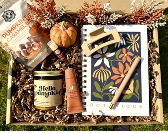 Hello Pumpkin Autumn Gift Box for Her, Hello Pumpkin Candle Basket, Fall Notebook Gift for Coworker, Autumn Care Package