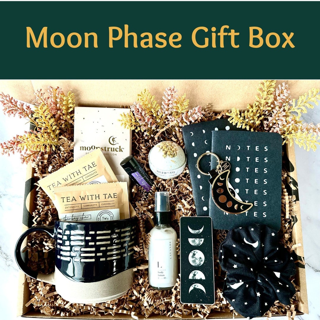 Custom Moon Phase Picture - This Is What The Moon Looked Like Personalized Moon Phase Gifts For Couple Anniversary Weddings Wall Decor Custom Canvas Poster
