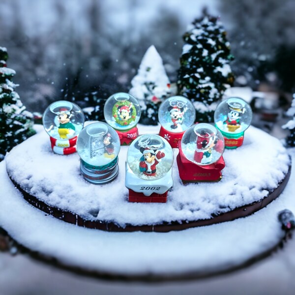 Mickey Mouse Christmas-themed miniature snow globes — 2000s Disney Store exclusives