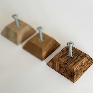 Kleine Vintage-Griffe aus massiver Eiche, Quadratische Griffe, Knöpfe im rustikalen Stil