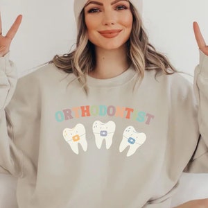 Kieferorthopäde Sweatshirt süße Hosenträger Sweatshirt Kieferorthopäde Geschenk Kieferorthopäde Assistent Sweatshirt Geschenke für einen Kieferorthopäden Zahnarzt