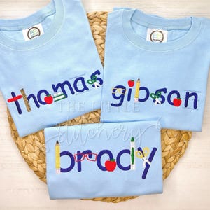Camisa monograma de regreso a la escuela / Traje preescolar para niños / Camisa de otoño diaria para niños / Idea personalizada de traje para niños pequeños / Primer día de clases /