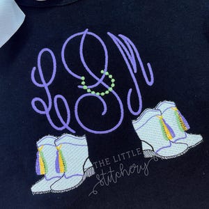 Camisa bordada de carnaval para meninas: botas de marcha monograma