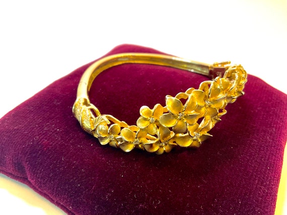 14k Yellow Gold Steven Douglas Floral Bracelet - image 5