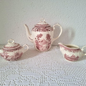 Vintage Villeroy & Boch Tea Set • Teapot Sugar Bowl Creamer • Burgenland Red Transferware • German Porcelain 1980s