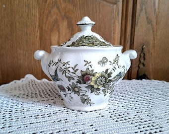 Vintage Ridgway Windsor Sugar Bowl with Lid, Staffordshire England, Floral Ironstone, English Cottagecore Decor, 1960s Farmhouse Kitchen