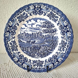 Broken English Blue Plate for Kintsugi • Vintage British Anchor Porcelain • Cracked Decorative Plate • DIY Repair Project • Wabi Sabi Decor
