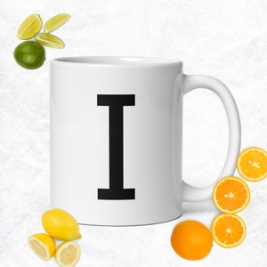 Caneca personalizada com letra I do monograma, caneca inicial, caneca branca brilhante para presente