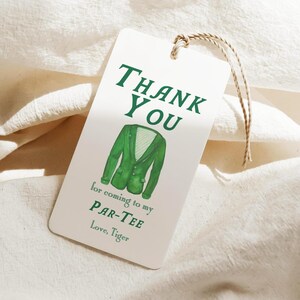 Plantilla editable de etiqueta de regalo de chaqueta verde de golf, etiqueta de regalo de cumpleaños de golf, etiqueta de regalo de par-tee, etiqueta de regalo, imprimible, primer año dominado, Canva