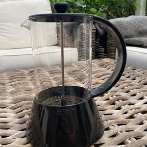 Bodum Presso French Press | Classic Black | 1 Ltr | Carsten Jorgensen Design | Danish Coffee/Tea Maker | 1980s Scandinavian Kitchen