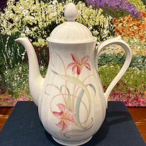 Creidlitz コーヒー/ティーポット | ピンク リリー花柄磁器 | バイエルン | 希少 | ヴィンテージ ドイツ製ティーポット | ハイティー | アフタヌーンティー | モーニングコーヒー |