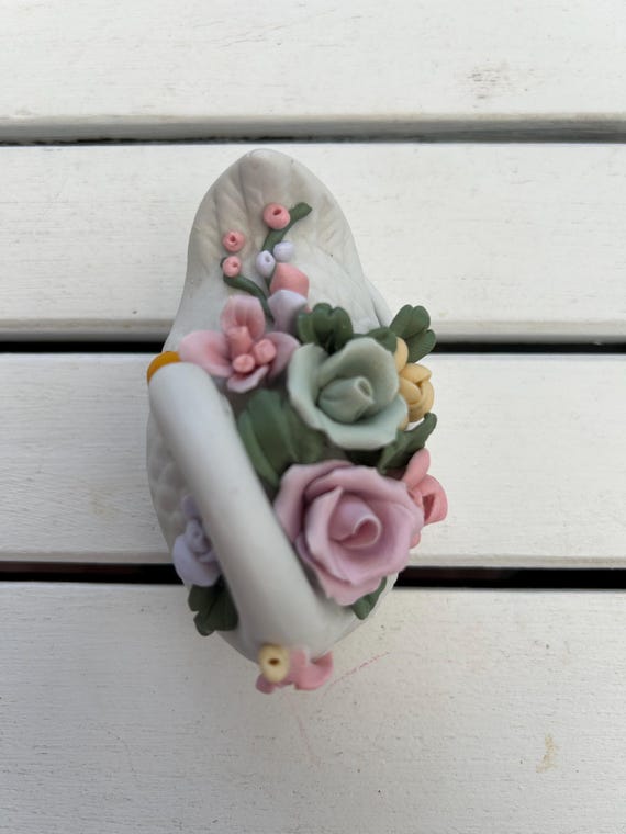 磁器製白鳥の小物入れ | ヴィンテージ花柄陶器記念品入れ - Etsy 日本