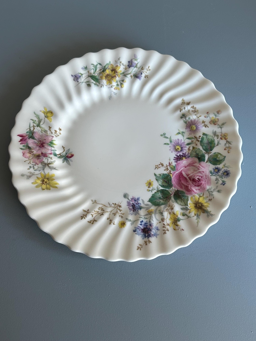 Royal Doulton Arcadia Dinner Plate Bone China Made In England royal-doulton-arcadia-dinner-plate-bone-china-made-in-england
