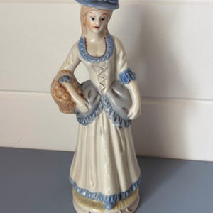 Porcelain lady figurines - Etsy 日本