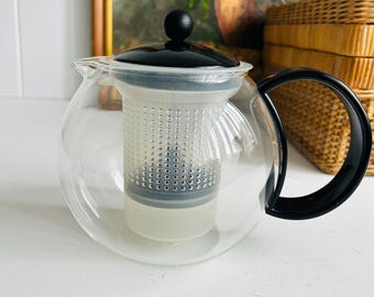 Tetera de prensa de té Bodum Assam vintage de los años 90 / Tetera clásica negra / Diseño danés / Vidrio resistente al calor / Capacidad de 1 l / Decoración de cocina escandinava