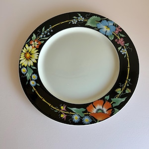 Villeroy and Boch | Xenia | Salad Plates | Set of 4 | Porcelain Dinnerware | Black and Floral | 24cm | Two sets available